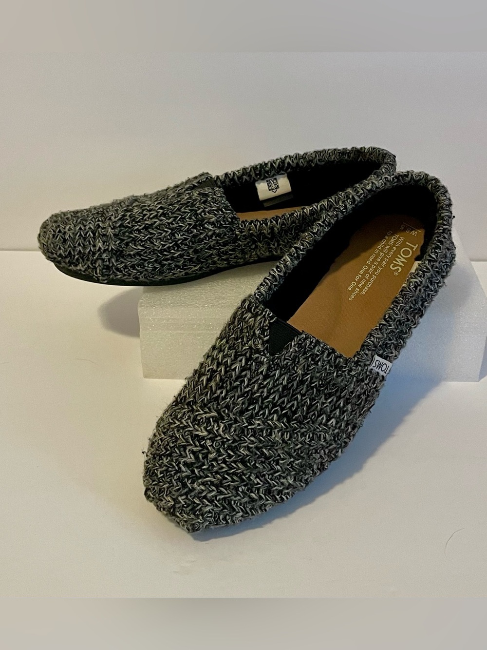Toms Black & Gray Knit Slip-On Loafers
